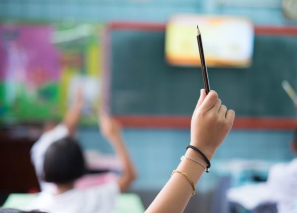 escolas_na_espanha-1200x900